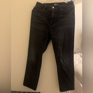 Abercrombie & Fitch Simone High Rise Ankle Straight in Black size 27/4